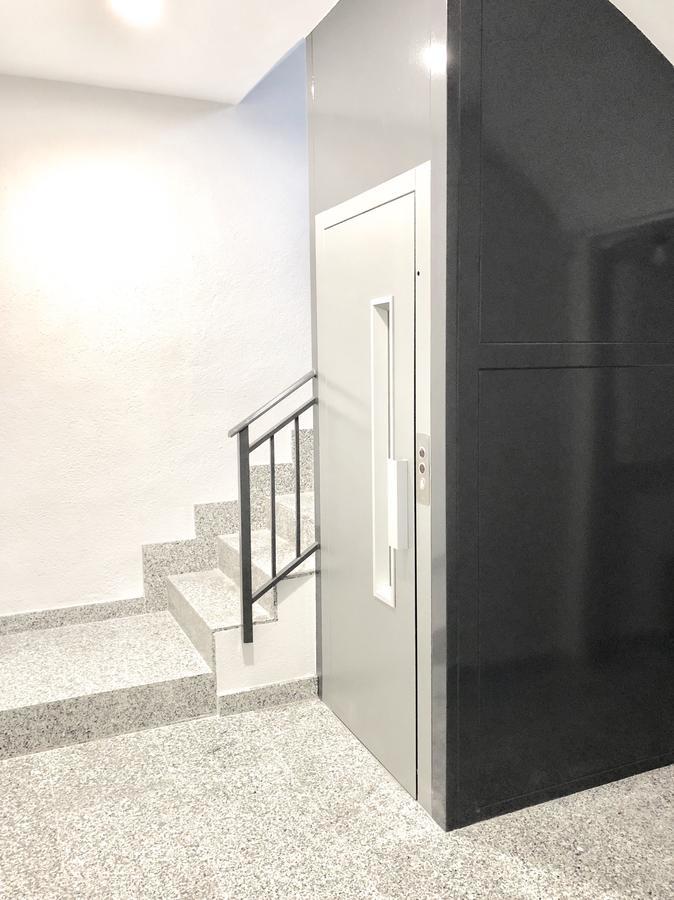 Plaza 5 Carabanchel Apartment Madrid Esterno foto