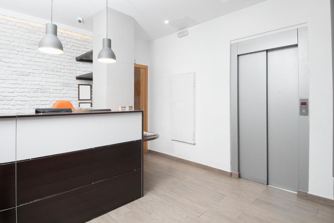 Plaza 5 Carabanchel Apartment Madrid Esterno foto